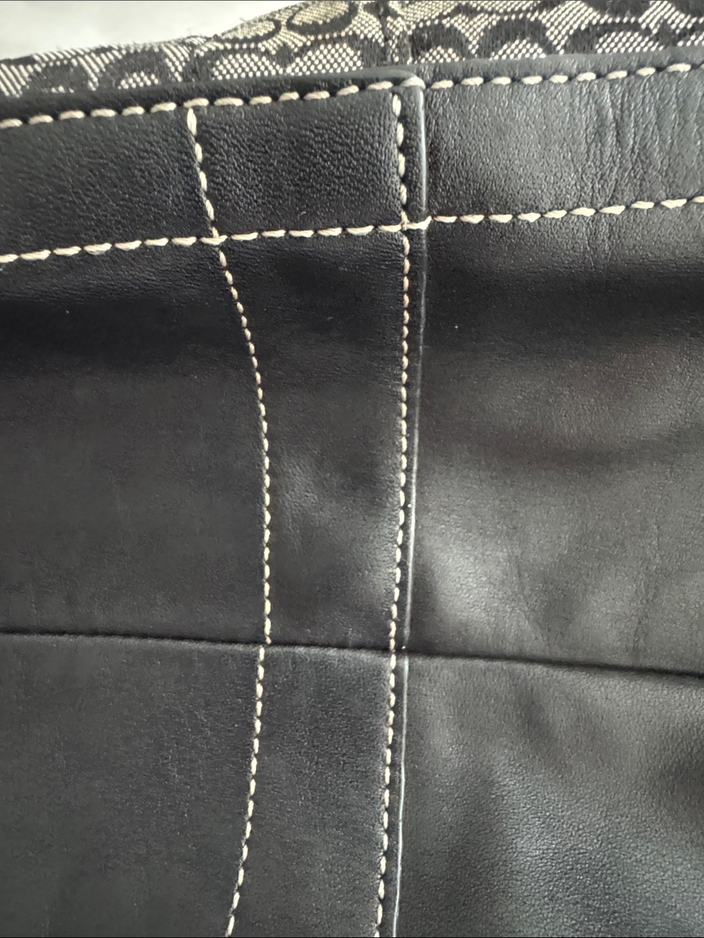 Coach Brown and Black Signature Canvas Hobo Shoulder Bag - Picture 5 of 9